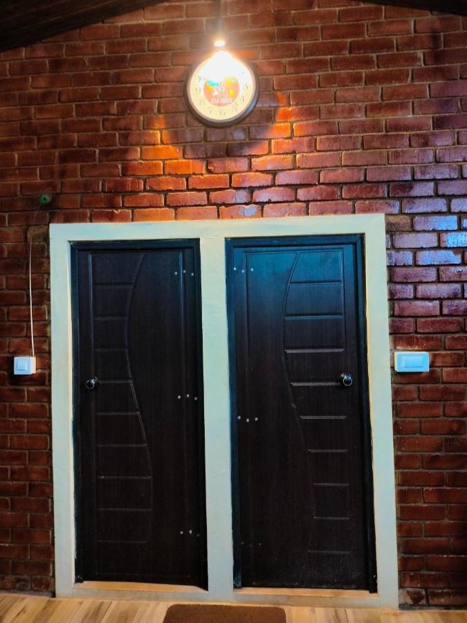 Riverstone Riverfront Farmhouse Gokarna  Ngoại thất bức ảnh